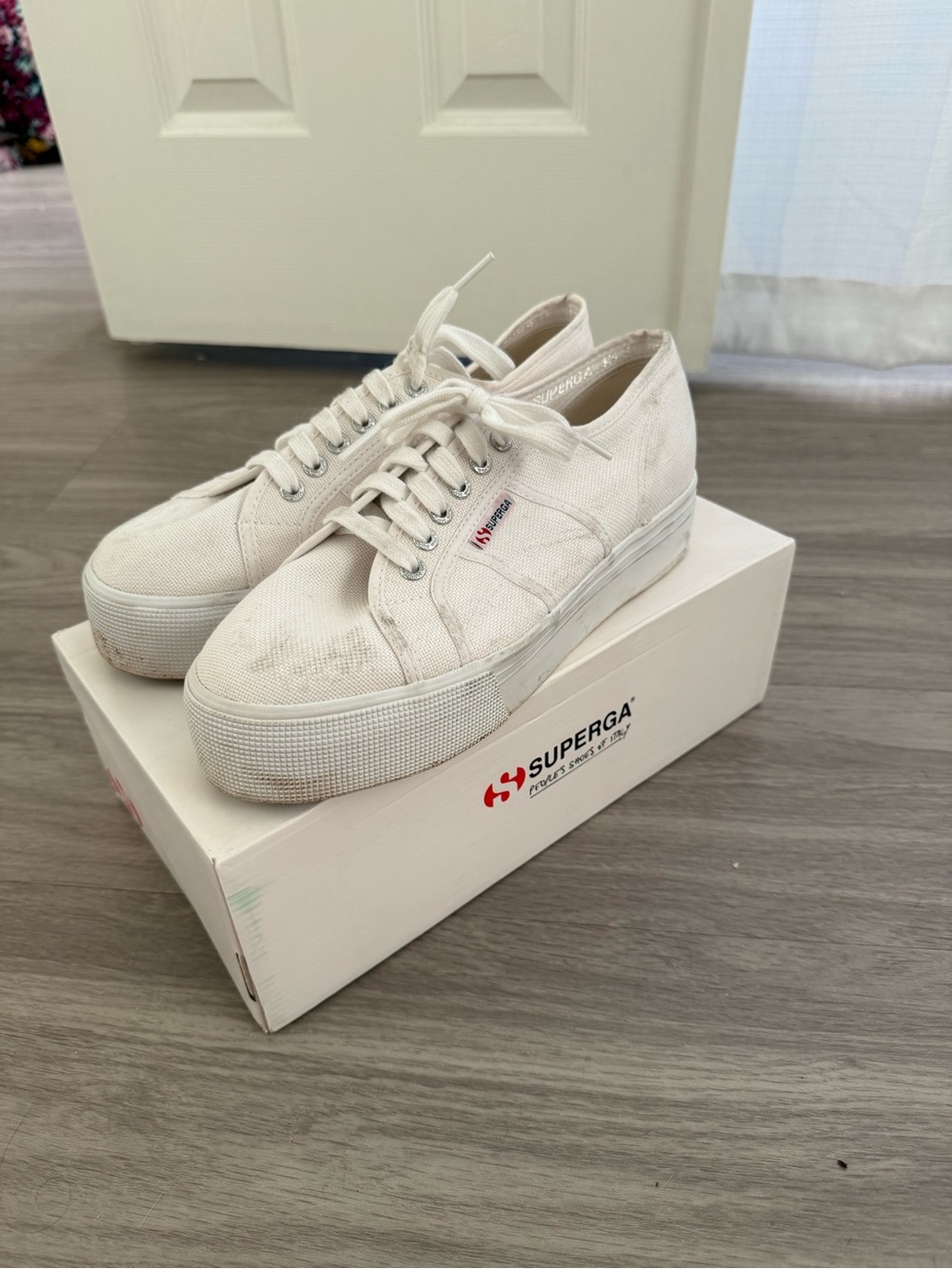 Superga Cream Canvas Platform Lace-Up Sneakers